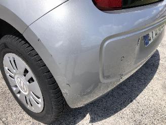 Volkswagen Up! 1.0 picture 11