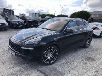 krockskadad bil auto Porsche Cayenne 3.6 2016/2