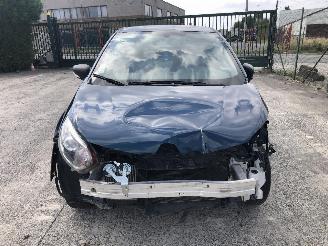 Renault Captur 0.9 picture 9