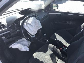 Suzuki Swift 1.2 picture 9