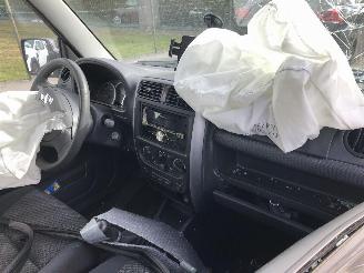 Suzuki Jimny 1.3   4X4 picture 18