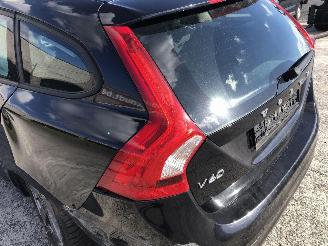 Volvo V-60 1.6 D picture 10