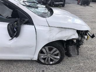 Peugeot 308 1.6 HDI AUTOMATIQUE picture 9