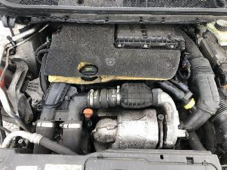 Peugeot 308 1.6 HDI AUTOMATIQUE picture 14