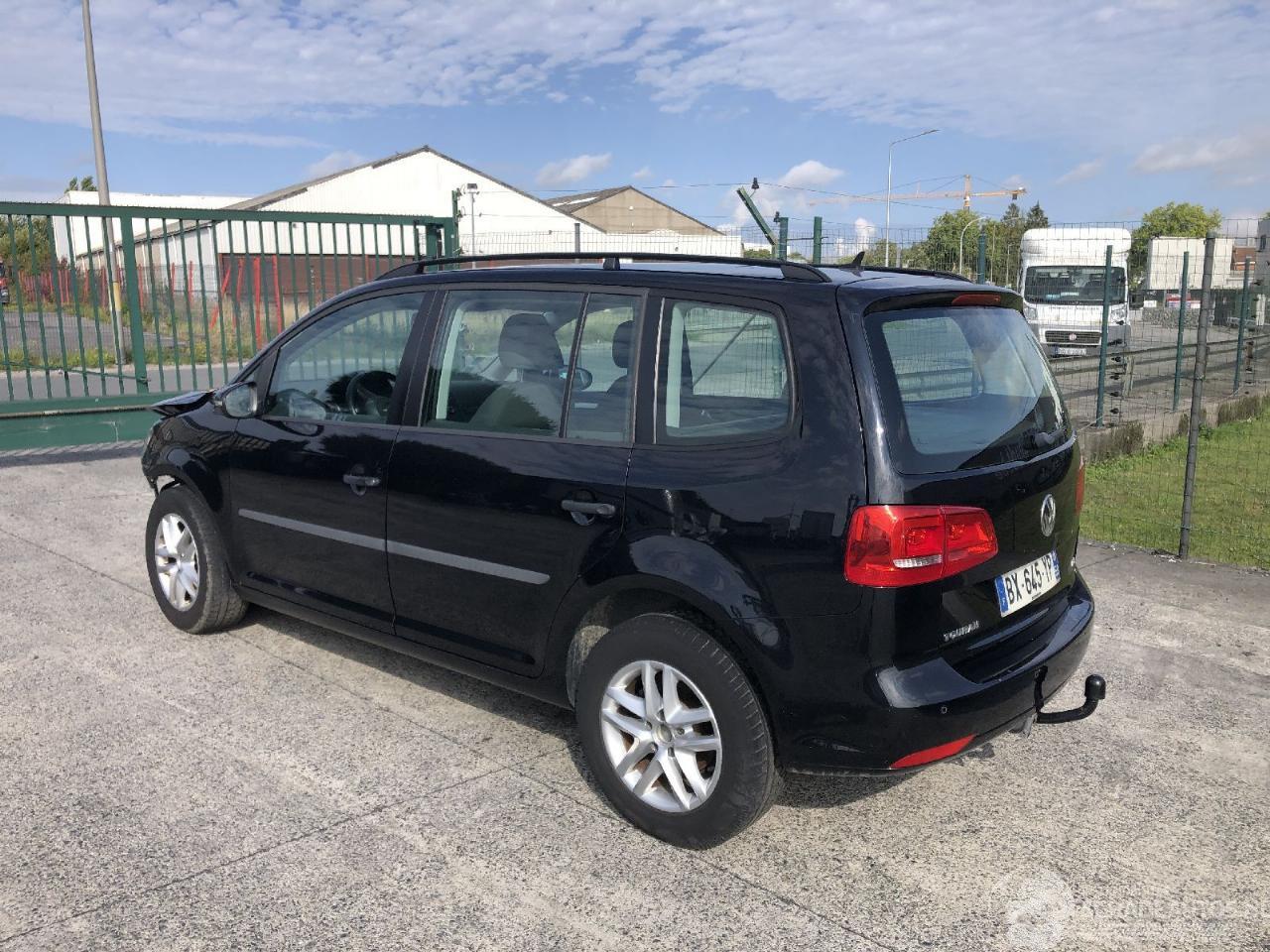 Volkswagen Touran 1.6 TDI    7 PLACES