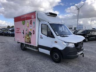skadebil bedrijf Mercedes Sprinter FRIGO 2023/2