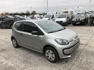 Schadeauto Volkswagen Up! TAKE  1.0 2013/2
