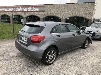 uszkodzony samochody osobowe Mercedes Cl-klasse 200 D 2016/2