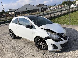 Opel Corsa 1.2 picture 3