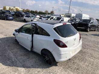 Opel Corsa 1.2 picture 2