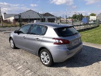 Peugeot 308 1.6 HDI picture 3