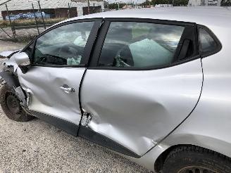 Renault Clio 1.2 picture 11