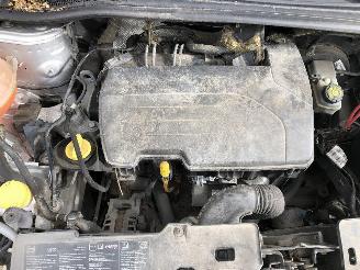 Renault Clio 1.2 picture 17