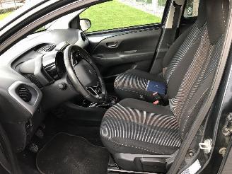 Peugeot 108 1.2   CABRIO picture 7