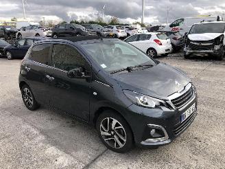Peugeot 108 1.2   CABRIO picture 2