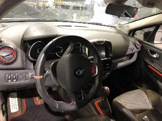 Renault Clio 1.6 TURBO   AUTOMAT picture 11