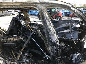 BMW X3 XDRIVE30E picture 6