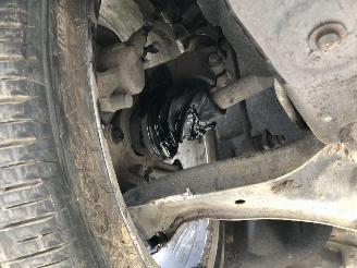 Volvo S-60 2.0 D picture 19