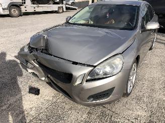 Volvo S-60 2.0 D picture 13