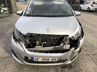 Peugeot 108 1.0  CABRIO picture 7
