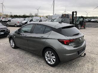 Opel Astra 1.5 CDTI picture 2