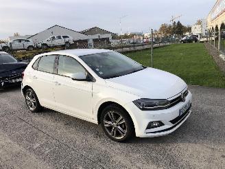 skadebil auto Volkswagen Polo 1.0 2019/1