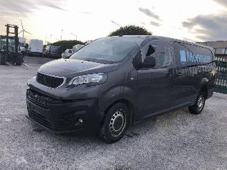 krockskadad bil bedrijf Peugeot Expert 2.0 HDI DOUBLE CABIN 2020/6