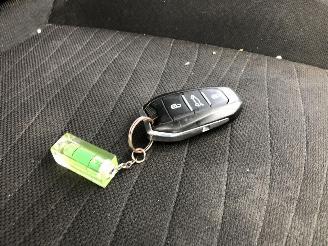 Citroën C4-picasso 1.6 HDI    7 PLACES picture 23