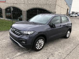 Unfallwagen Volkswagen T-Cross LIFE  1.0 DSG 2023/9