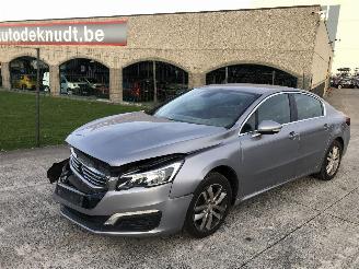krockskadad bil auto Peugeot 508 1.6 HDI 2015/3