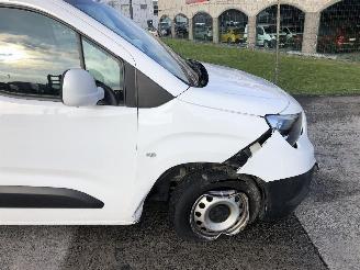 Opel Combo 1.5 CDTI picture 8