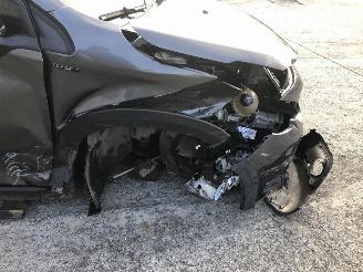 Peugeot 2008 SIGNATURE 1.2 picture 8