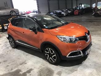 krockskadad bil auto Renault Captur 1.2 TCE AUTOMATIQUE 2014/9