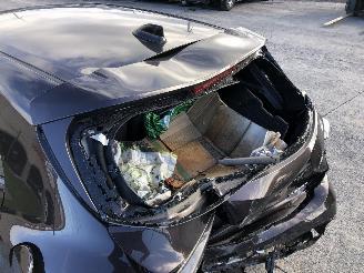 Toyota Corolla HYBRID picture 25