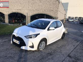  Toyota Yaris 1.5 HYBRIDE 2025/4