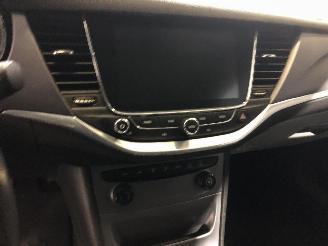 Opel Astra BREAK 1.6 CDTI picture 9