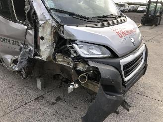 Peugeot Boxer 2.2 HDI picture 9