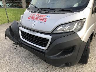 Peugeot Boxer 2.2 HDI picture 18