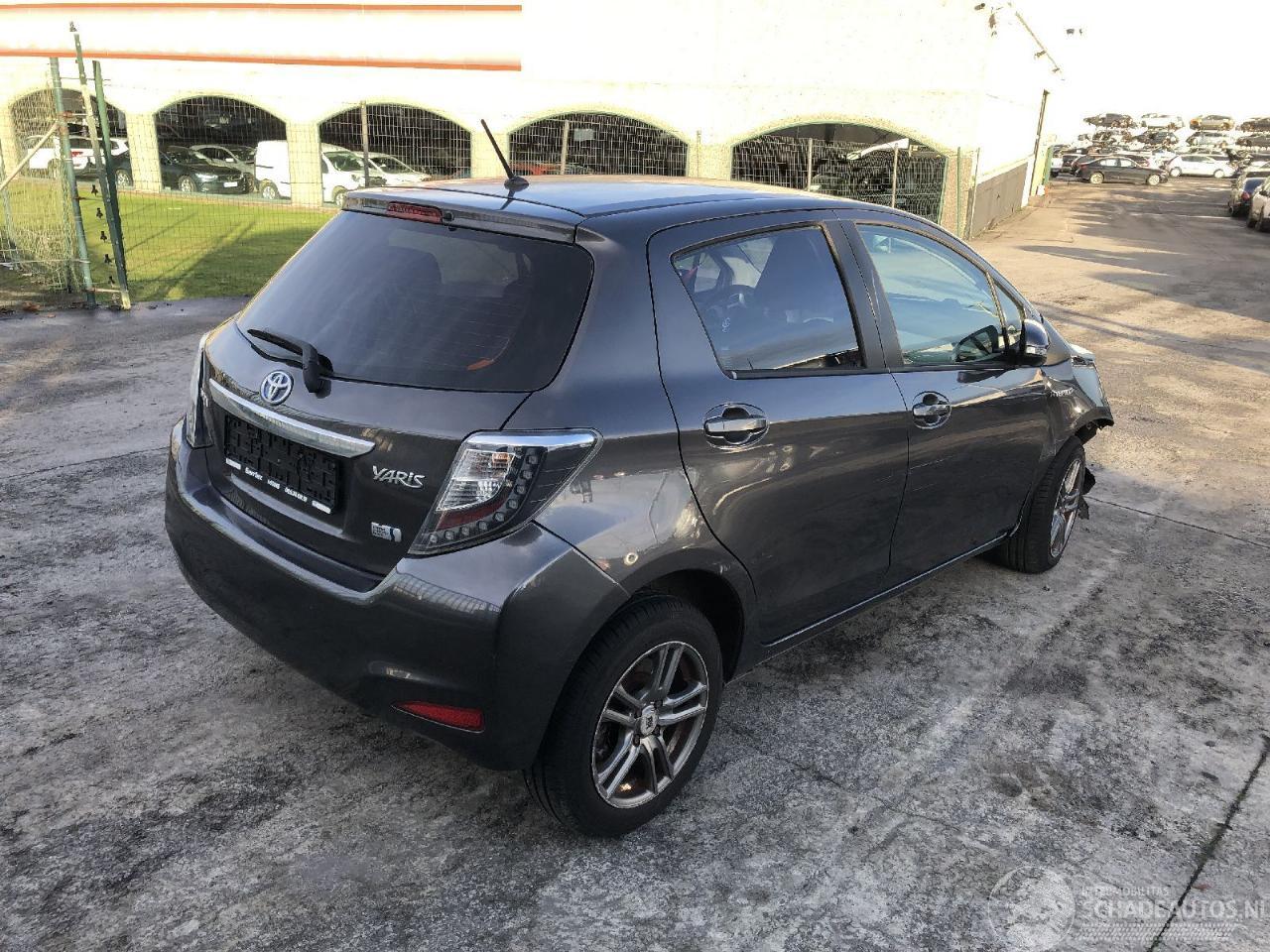 Toyota Yaris 1.5 HYBRIDE