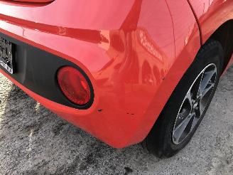 Hyundai I-10 1.0 picture 17