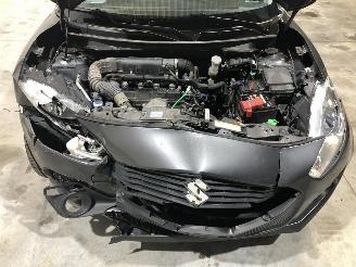 Suzuki Swift GL+  1.2 picture 17