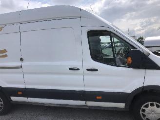 Ford Transit 2.0 TDCI picture 16