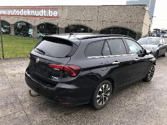 skadebil auto Fiat Tipo 1.6 MULTIJET 2019/3