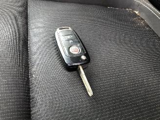 Fiat Tipo 1.6 MULTIJET picture 19