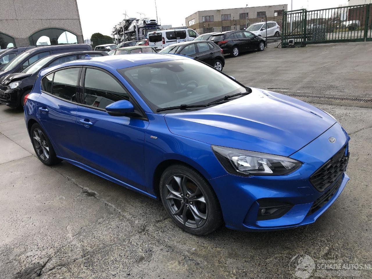 Ford Focus 1.0 TURBO ST LINE