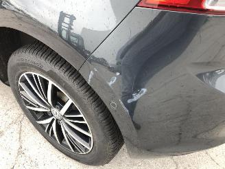 Volkswagen Golf ALLSTAR picture 5