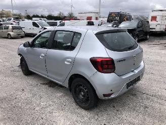 Dacia Sandero 1.0 picture 2