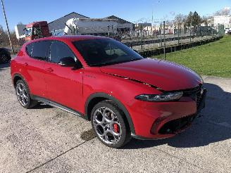 Unfallwagen Alfa Romeo Tonale 1.5 AUTOMATIQUE 2022/10