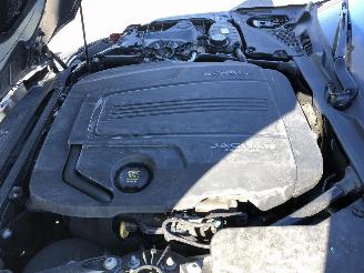 Jaguar F-type R DYNAMIC 2.0 TURBO picture 8