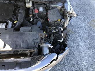 Peugeot 308 1.5 HDI AUTOMATIQ picture 18